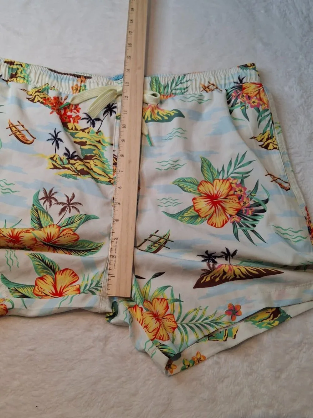 Fresh Prints of Bel-Air Mens Hawaiian Swim Trunks Sz XL Tropical Novelty Print